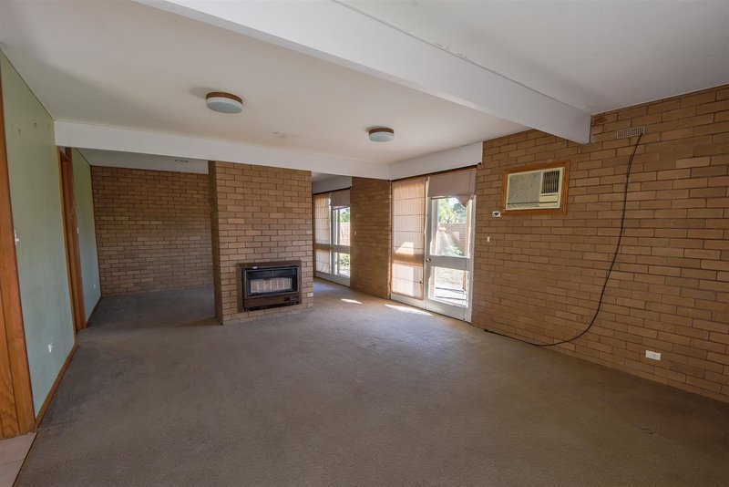 Photo - 31 Laurel Street, Horsham VIC 3400 - Image 4