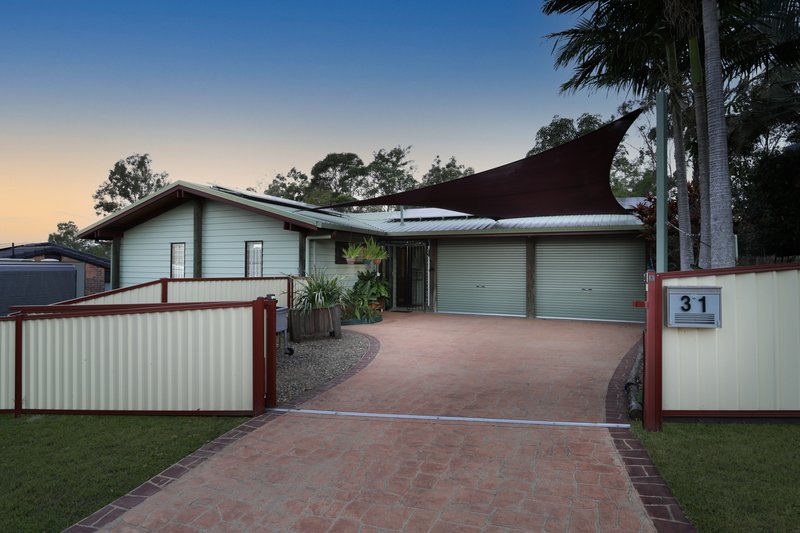 Photo - 31 Leonarda Drive, Ferny Hills QLD 4055 - Image 17