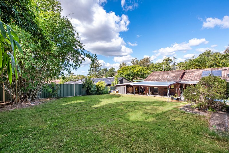 Photo - 31 Linning Street, Mount Warren Park QLD 4207 - Image 12