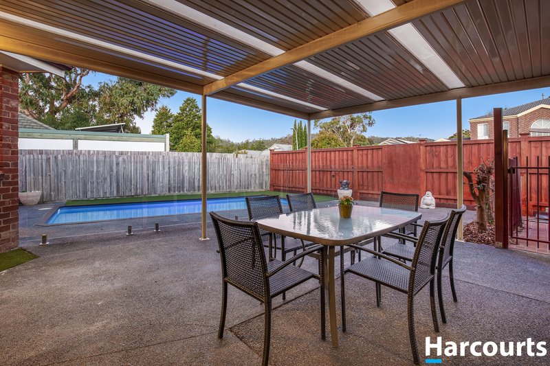 Photo - 31 Liviana Drive, Rowville VIC 3178 - Image 3