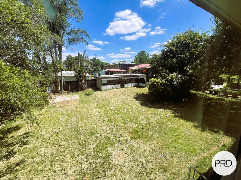 Photo - 31 Lloyd George Street, Eastern Heights QLD 4305 - Image 16