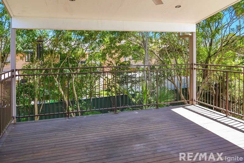 Photo - 31 Loddon Street, Riverhills QLD 4074 - Image 2