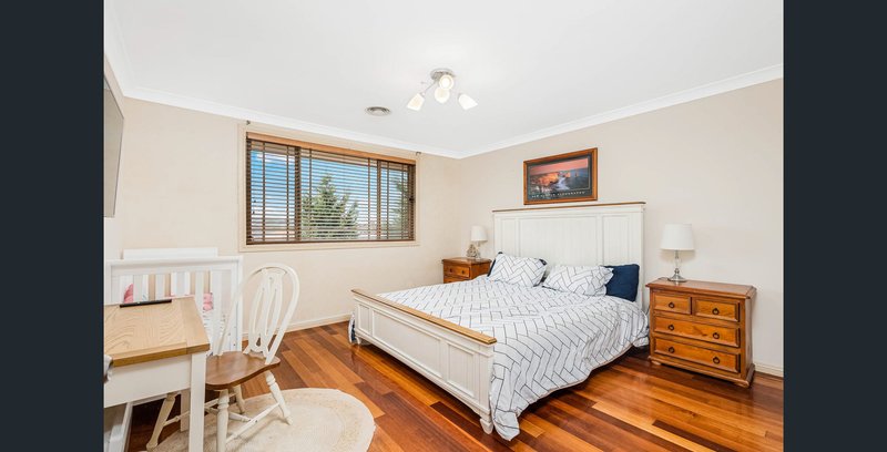 Photo - 31 Lord Howe Drive, Green Valley NSW 2168 - Image 11