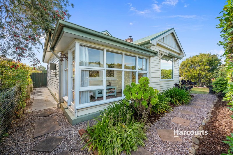 Photo - 31 Lovett Street, Ulverstone TAS 7315 - Image 11