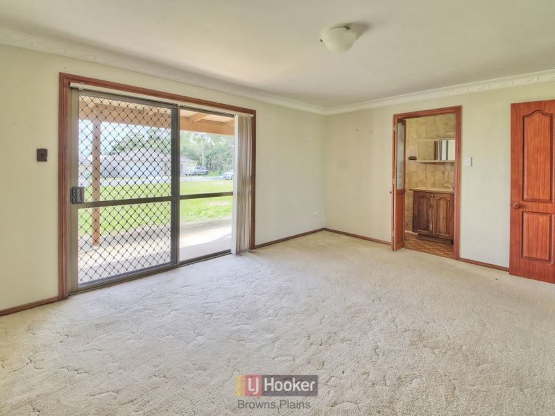 Photo - 31 Lucy Street, Marsden QLD 4132 - Image 6