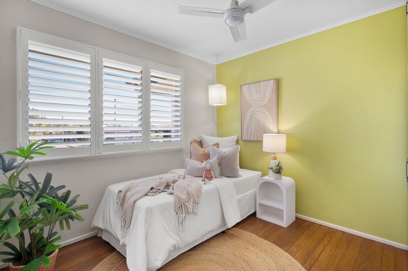 Photo - 31 Ludwick Street, Cannon Hill QLD 4170 - Image 12