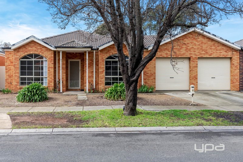 Photo - 31 Macadamia Grove, Werribee VIC 3030 - Image 1