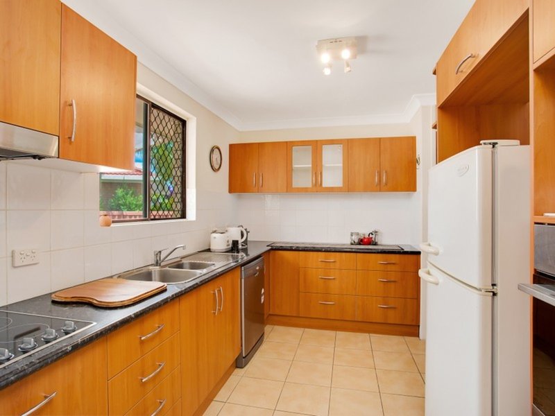 Photo - 3/1 Macaw Avenue, Miami QLD 4220 - Image 2