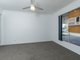 Photo - 31 Maclean Court, Boronia Heights QLD 4124 - Image 10