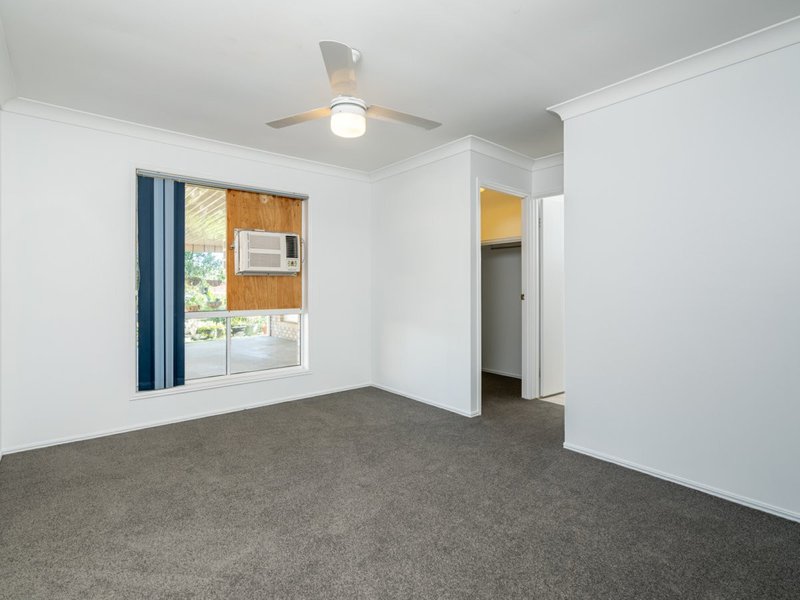 Photo - 31 Maclean Court, Boronia Heights QLD 4124 - Image 12