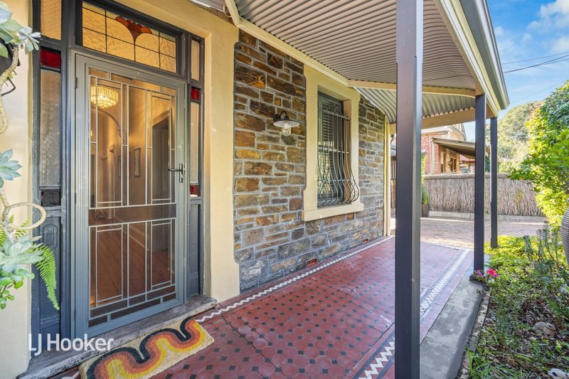 Photo - 31 Maesbury Street, Kensington SA 5068 - Image 2