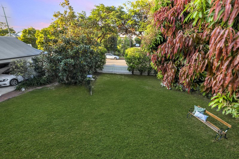 Photo - 31 Marlborough Street, Sherwood QLD 4075 - Image 21