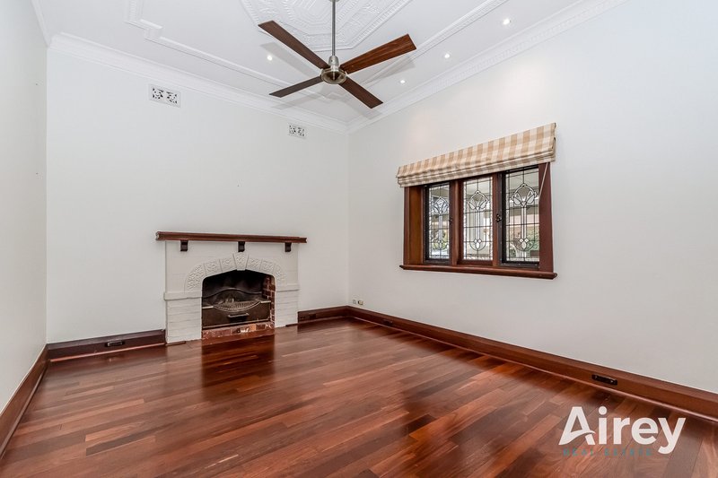 Photo - 31 Martin Avenue, Nedlands WA 6009 - Image 3