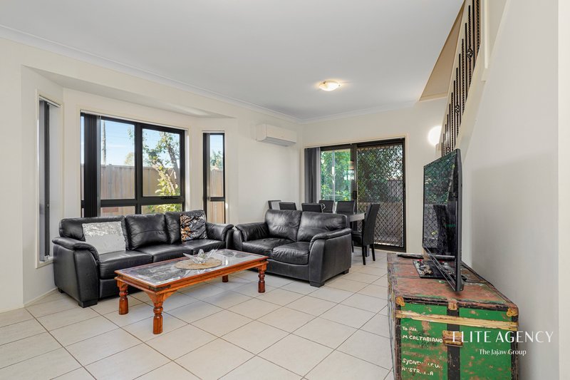 Photo - 3/1 Mccoy Street, Toongabbie NSW 2146 - Image 3