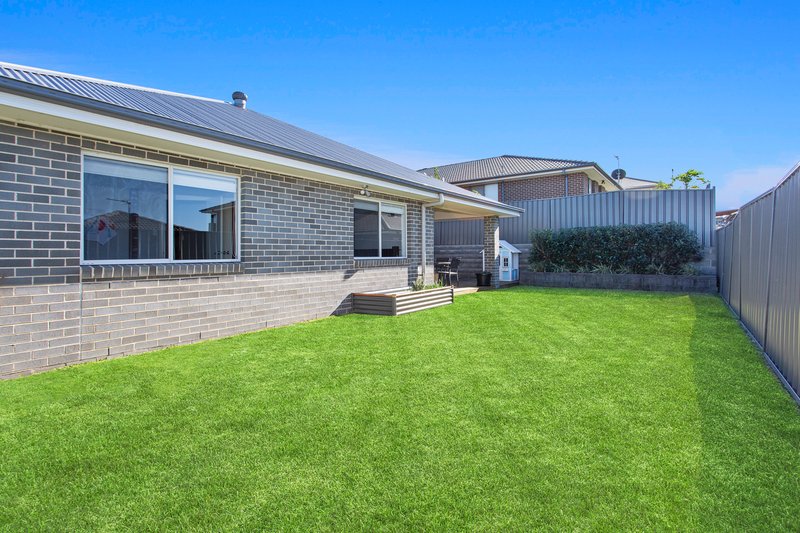 Photo - 31 Mckelly Street, Horsley NSW 2530 - Image 12