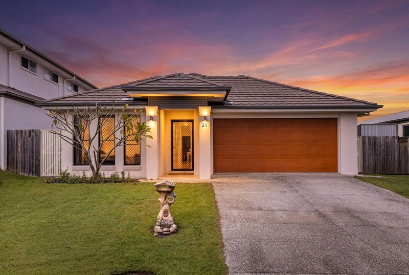 Photo - 31 Meadows Circuit, Bellbird Park QLD 4300 - Image 1
