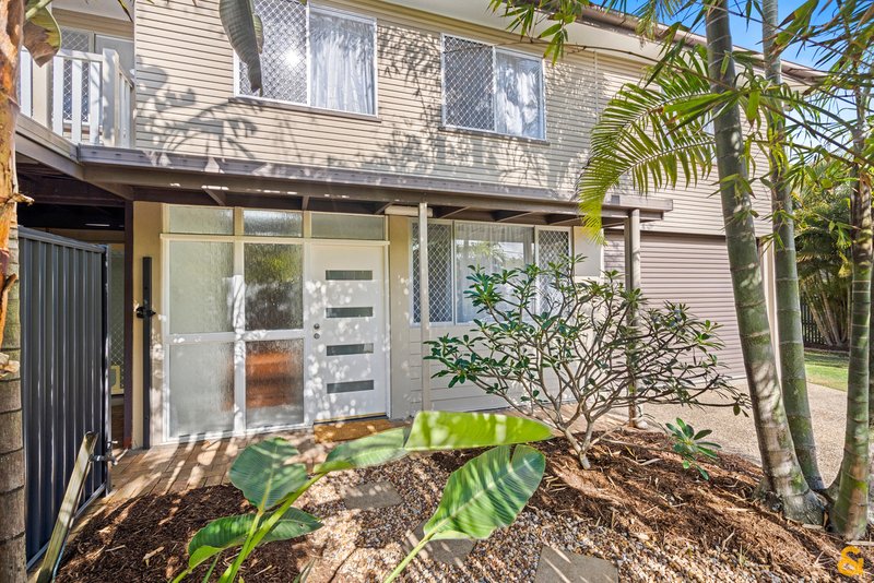 Photo - 31 Meron Street (21 Kenmar Street) , Wynnum West QLD 4178 - Image 2