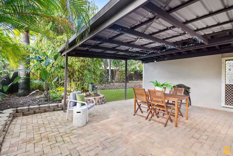 Photo - 31 Meron Street (21 Kenmar Street) , Wynnum West QLD 4178 - Image 6