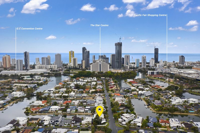 Photo - 31 Merrimac Boulevard, Broadbeach Waters QLD 4218 - Image 24