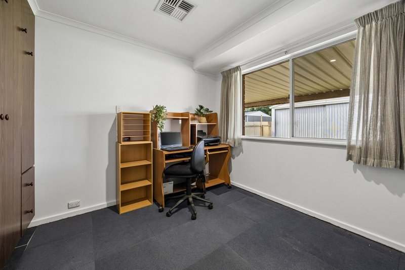 Photo - 31 Mitchell Avenue, Murray Bridge East SA 5253 - Image 17