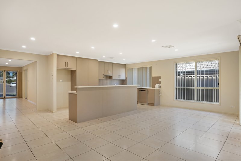 Photo - 31 Mitchell Drive, Evanston Park SA 5116 - Image 3