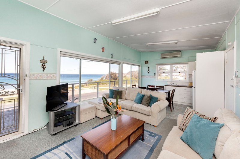 Photo - 31 Mitchell Parade, Mollymook Beach NSW 2539 - Image 10