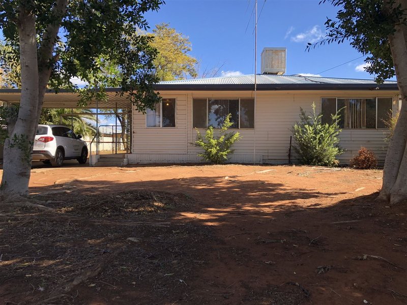 31 Monaghan Street, Cobar NSW 2835