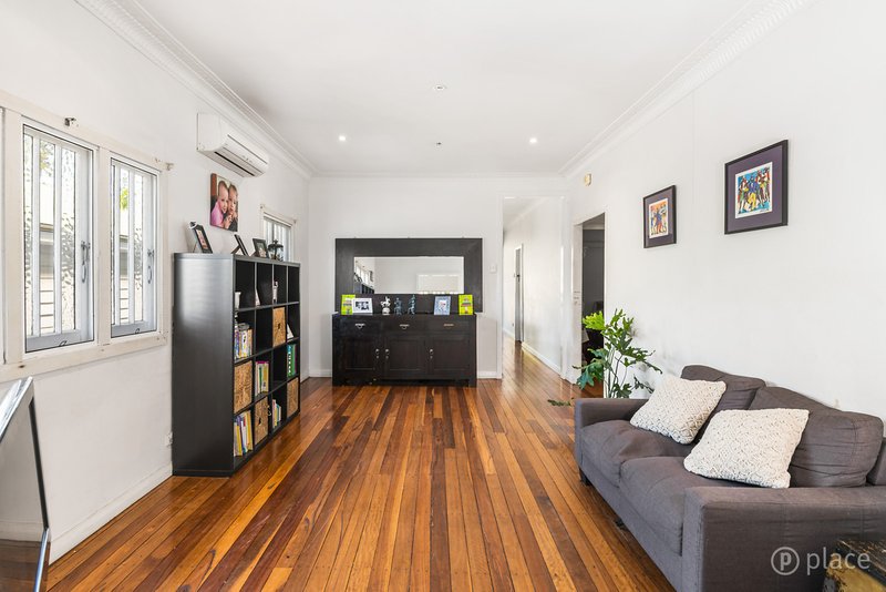 Photo - 31 Moolabar Street, Morningside QLD 4170 - Image 7