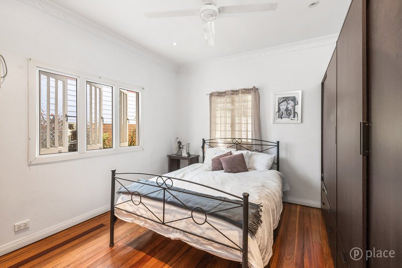 Photo - 31 Moolabar Street, Morningside QLD 4170 - Image 9