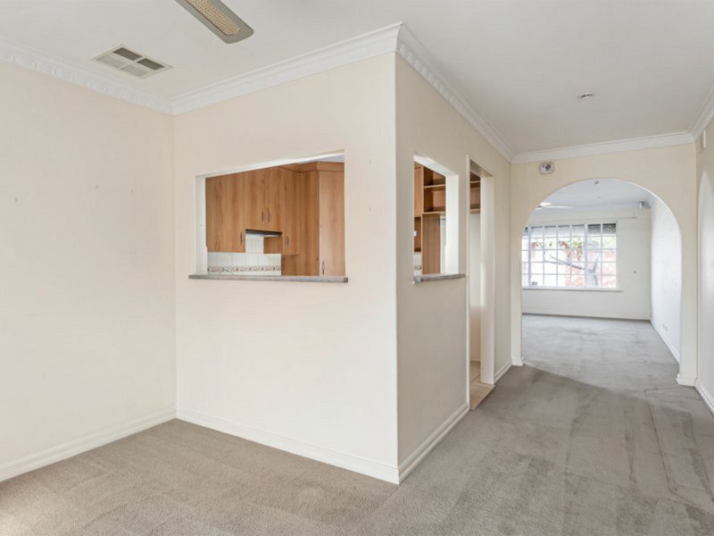 Photo - 3/1 Moorea Court, West Lakes SA 5021 - Image 7