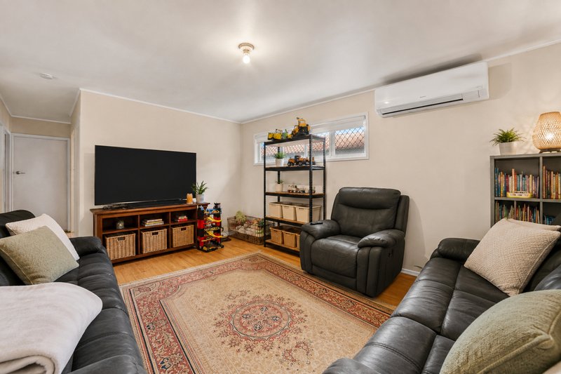 Photo - 31 Morden Road, Sunnybank Hills QLD 4109 - Image 6