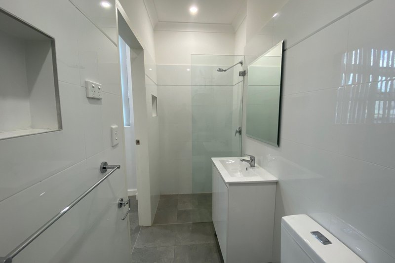 Photo - 3/1 Mountford Avenue, Guildford NSW 2161 - Image 4