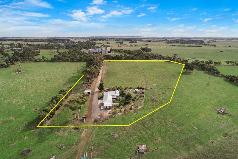 31 N Graylands Road, Cobden VIC 3266