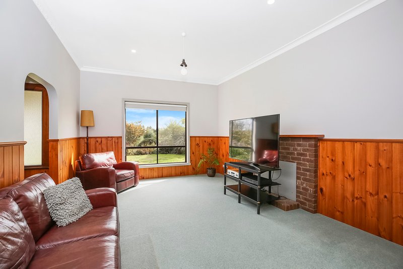 Photo - 31 N Graylands Road, Cobden VIC 3266 - Image 6