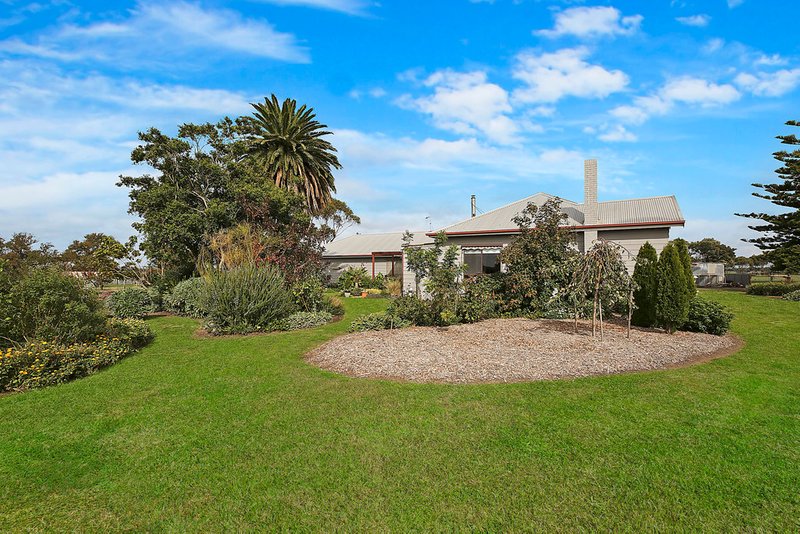 Photo - 31 N Graylands Road, Cobden VIC 3266 - Image 17