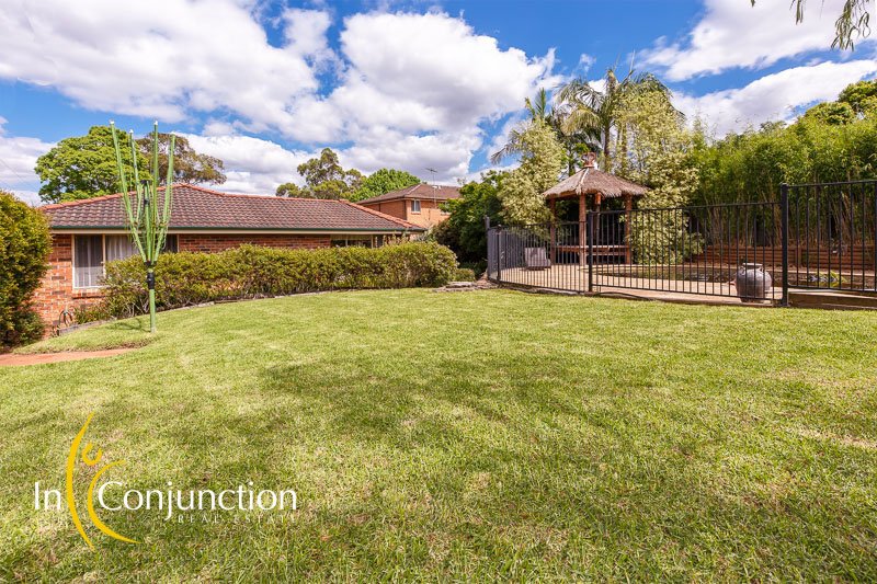 Photo - 31 Nancy Place, Galston NSW 2159 - Image 2