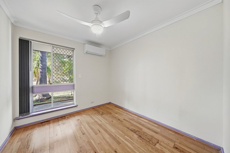 Photo - 31 Nethercott Street, Huntingdale WA 6110 - Image 23