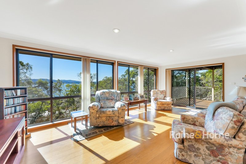 Photo - 31 Nimala Avenue, Koolewong NSW 2256 - Image 7
