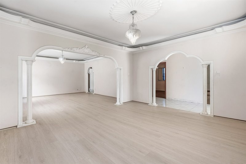 Photo - 31 Nirimba Avenue, Narwee NSW 2209 - Image 7