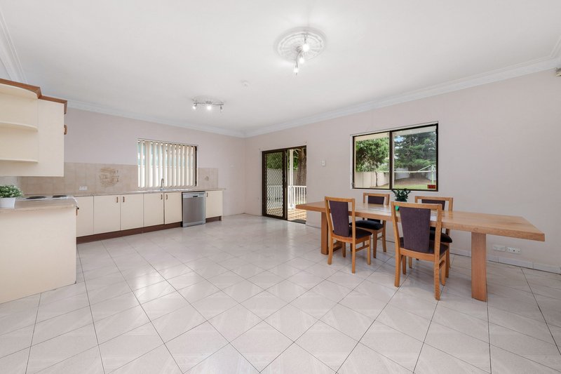 Photo - 31 Nirimba Avenue, Narwee NSW 2209 - Image 4