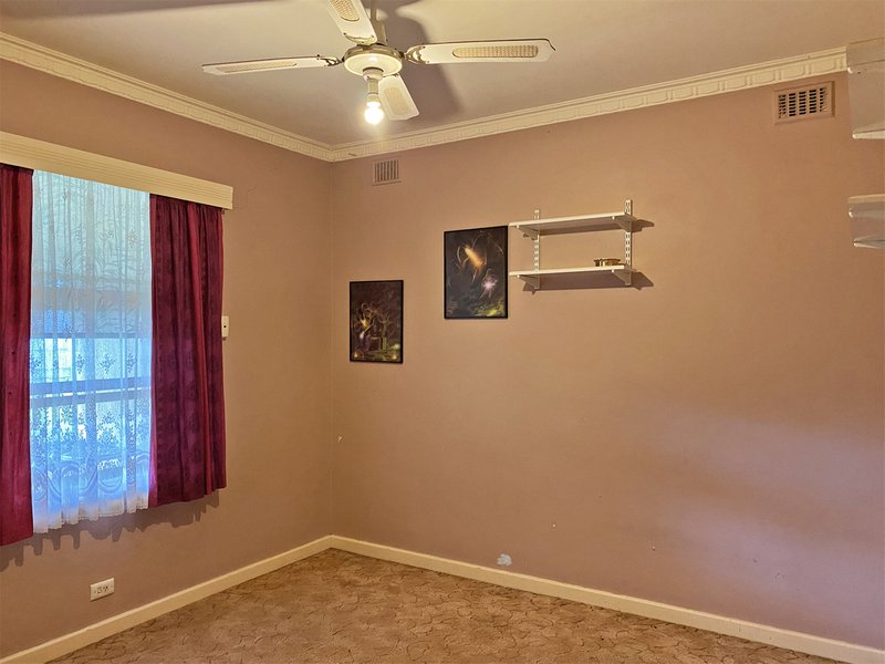 Photo - 31 Oakleigh Road, Marion SA 5043 - Image 9