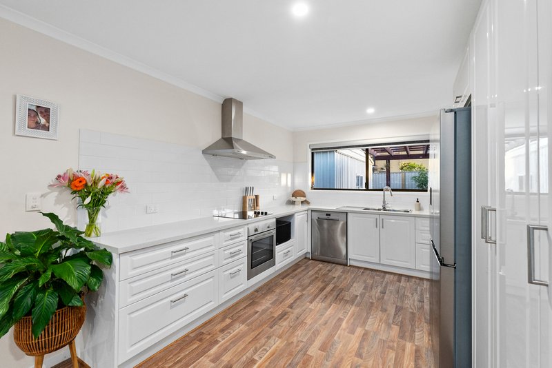 Photo - 31 Ocean Street, Cleveland QLD 4163 - Image 2