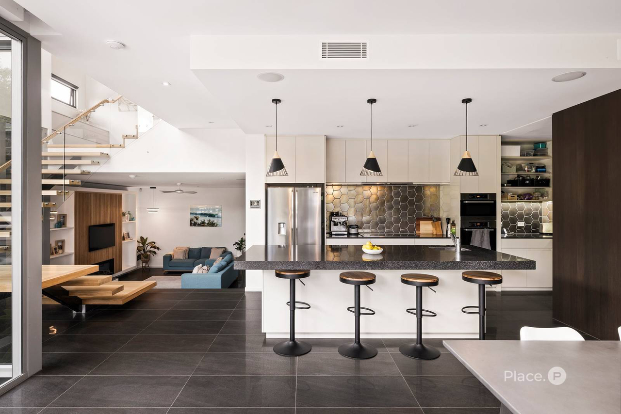 31 Ormonde Road, Yeronga, QLD 4104 - Image 4