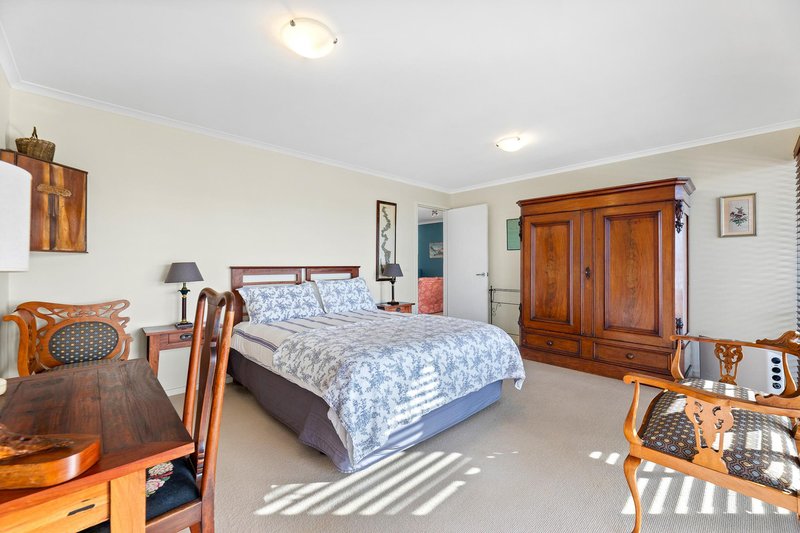 Photo - 31 Parbery Avenue, Bermagui NSW 2546 - Image 14