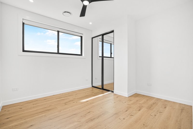 Photo - 31 Parkside Avenue, Box Hill NSW 2765 - Image 19