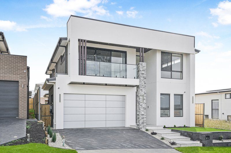 Photo - 31 Parkside Avenue, Box Hill NSW 2765 - Image 28