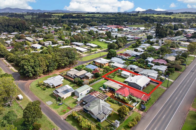 Photo - 31 Patrick Street, Malanda QLD 4885 - Image 22