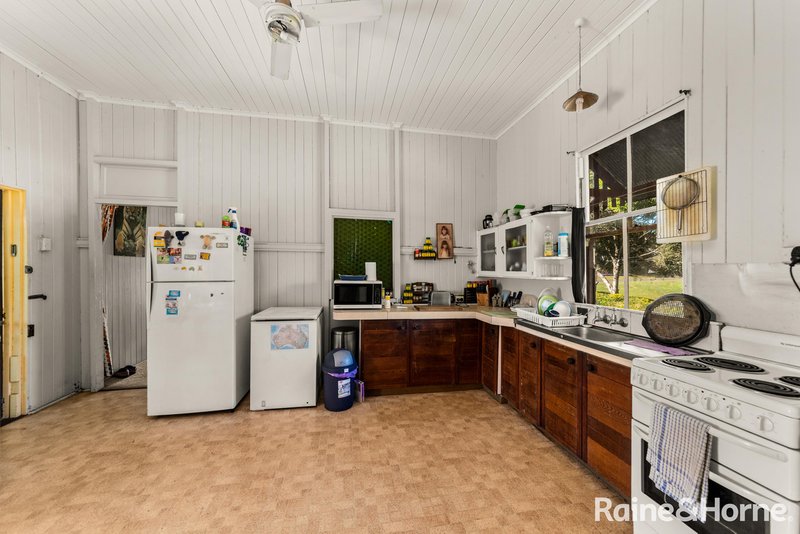 Photo - 31 Pavilion Street, Pomona QLD 4568 - Image 4