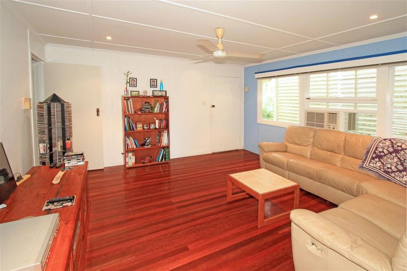 Photo - 31 Pearson Street, West Rockhampton QLD 4700 - Image 3