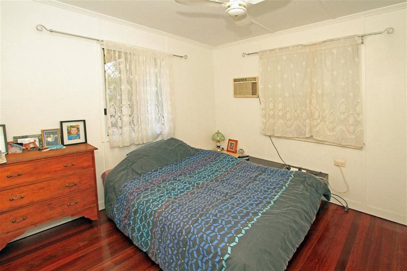 Photo - 31 Pearson Street, West Rockhampton QLD 4700 - Image 6